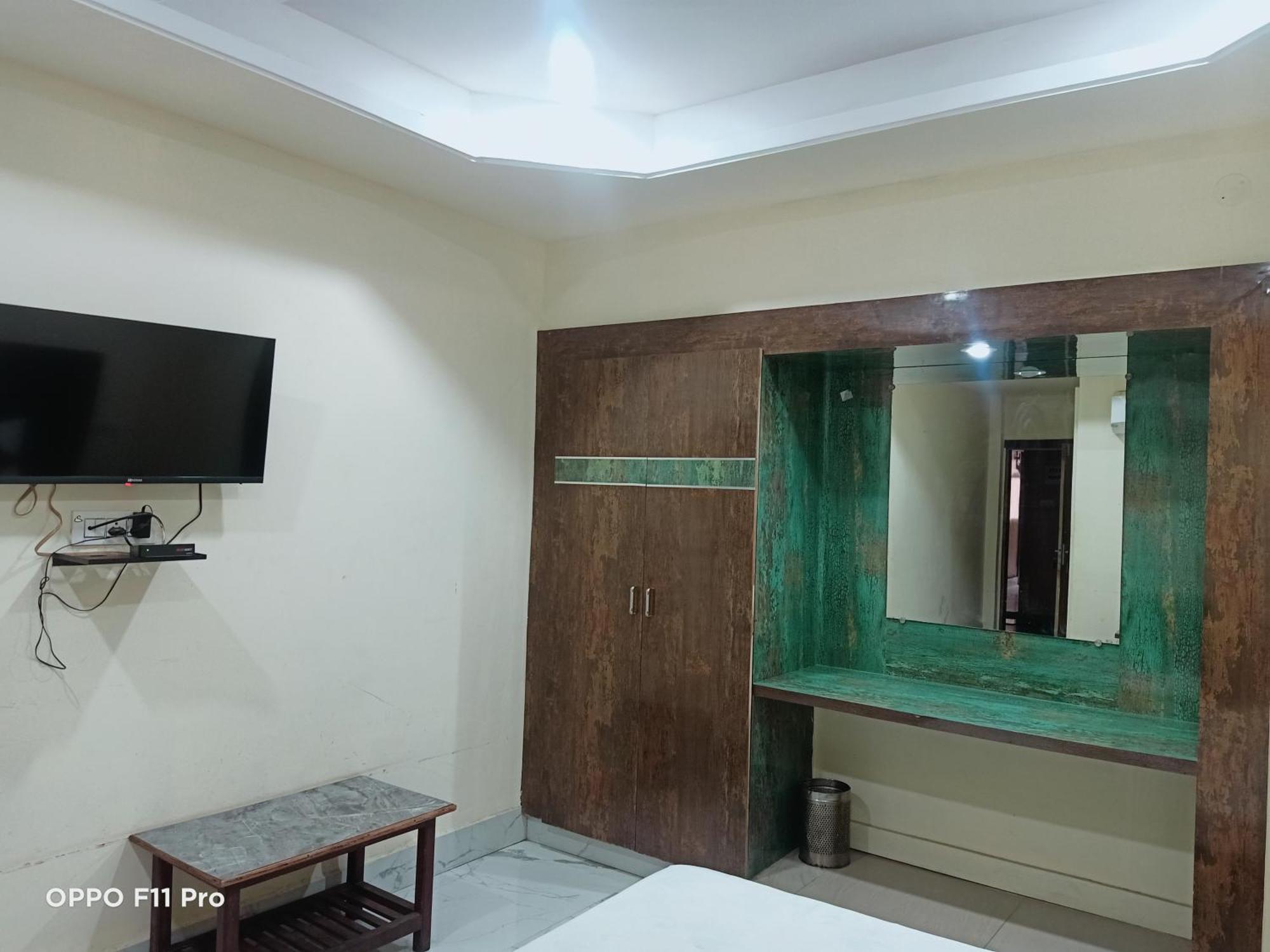 Hotel Ambassador Inn Gwalior Exterior foto