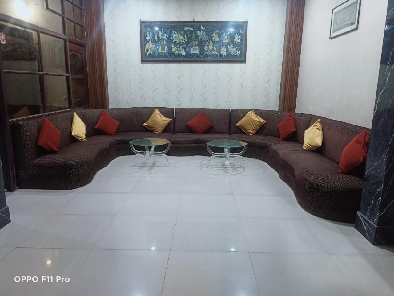 Hotel Ambassador Inn Gwalior Exterior foto