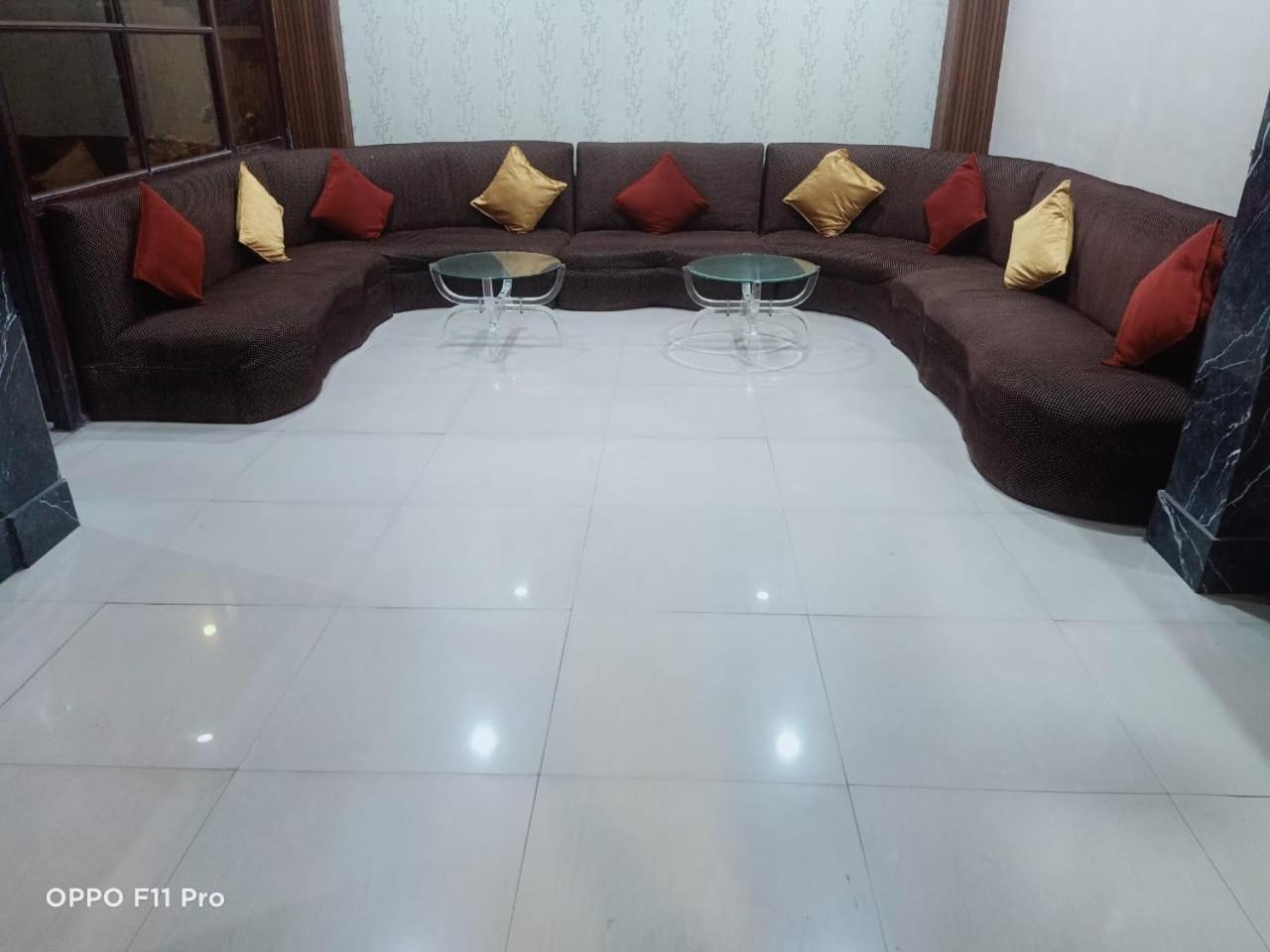 Hotel Ambassador Inn Gwalior Exterior foto